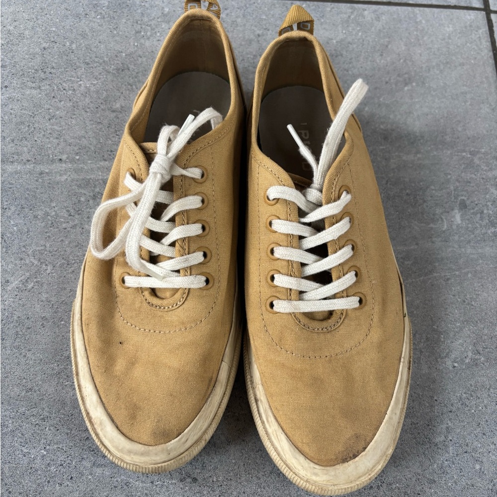 EVERLANE sneakers